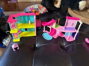 Barbie Mini BarbieLand Doll House Playset Lot with Dreamhouse and Pool